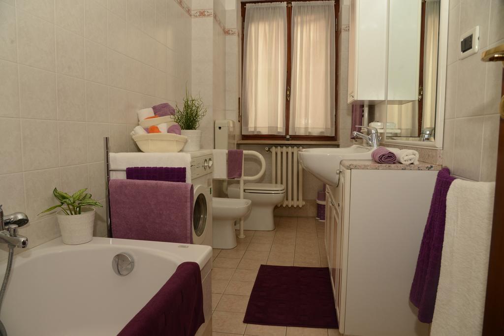 Casa Delle Ortensie Panzió Alpignano Szoba fotó